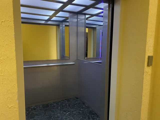 1-комнатная квартира 41.7 кв.м. Зеленоградск г., Московская ул., 70 (фото 3 из 34)