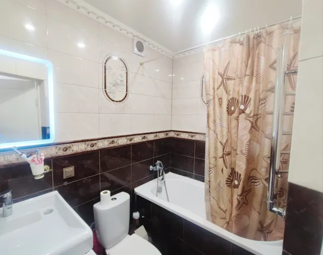 2-комнатная квартира 45 кв.м. Зеленоградск г., Сибирякова ул., 16 (фото 18 из 24)