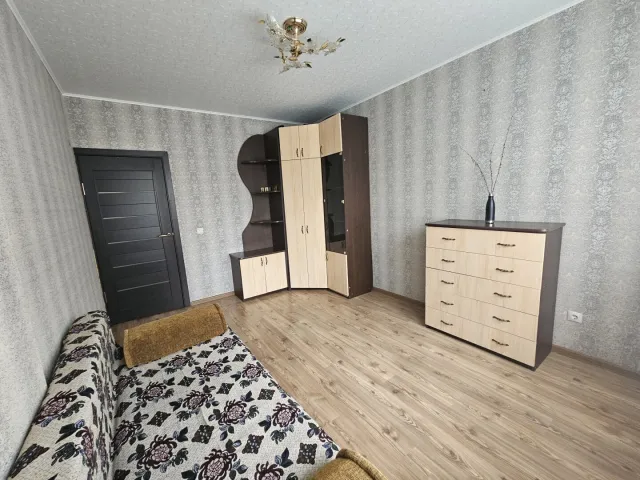 1-комнатная квартира 34 кв.м. Калининград г., Маршала Новикова ул., 13 (фото 8 из 10)