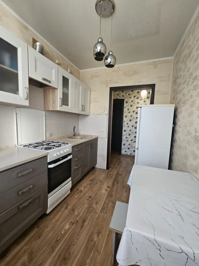 1-комнатная квартира 34 кв.м. Калининград г., Маршала Новикова ул., 13 (фото 1 из 10)