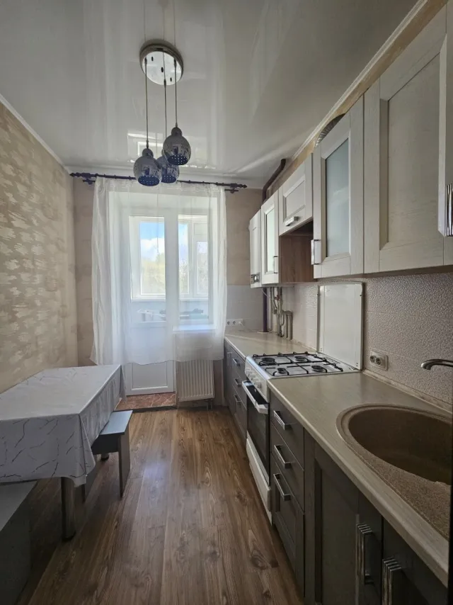 1-комнатная квартира 34 кв.м. Калининград г., Маршала Новикова ул., 13 (фото 2 из 10)