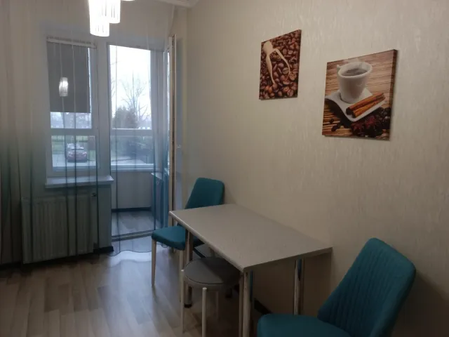 1-комнатная квартира 38.4 кв.м. Зеленоградск г., Тургенева ул., 10б (фото 3 из 16)