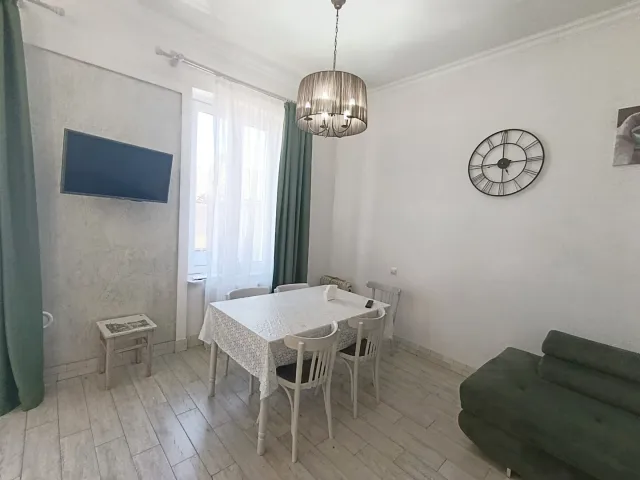 1-комнатная квартира 45 кв.м. Зеленоградск г., Володарского ул., 5 (фото 4 из 15)