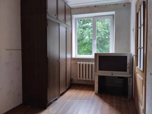 2-комнатная квартира 41.9 кв.м. Калининград г., Красносельская ул., 8 (фото 1 из 10)