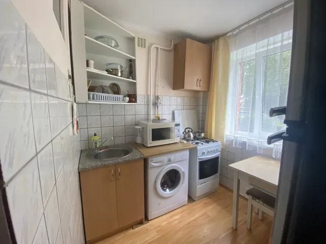 3-комнатная квартира 50.5 кв.м. Зеленоградск г., Садовая ул., 34 (фото 18 из 31)