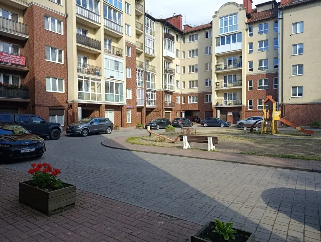 2-комнатная квартира 63 кв.м. Гурьевск г., Советская ул., 3 (фото 3 из 25)