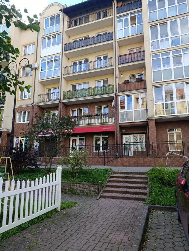 2-комнатная квартира 63 кв.м. Гурьевск г., Советская ул., 3 (фото 2 из 25)
