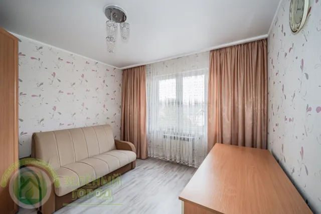 3-комнатная квартира 77 кв. м Калининград, улица Юрия Гагарина,111