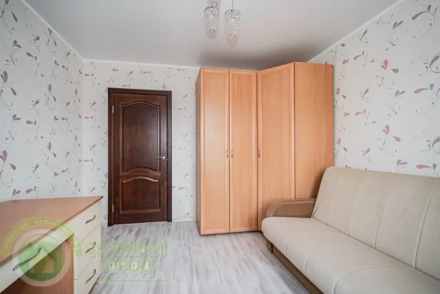 3-комнатная квартира 77 кв. м Калининград, улица Юрия Гагарина,111