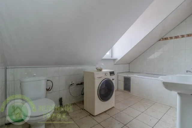 4-комнатная квартира 120 кв. м Калининград, проспект Победы,109