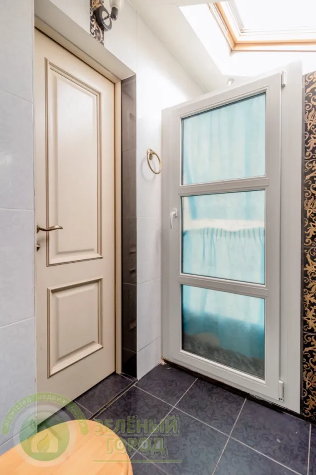 4-комнатная квартира 120 кв. м Калининград, проспект Победы,109