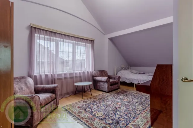 4-комнатная квартира 120 кв. м Калининград, проспект Победы,109