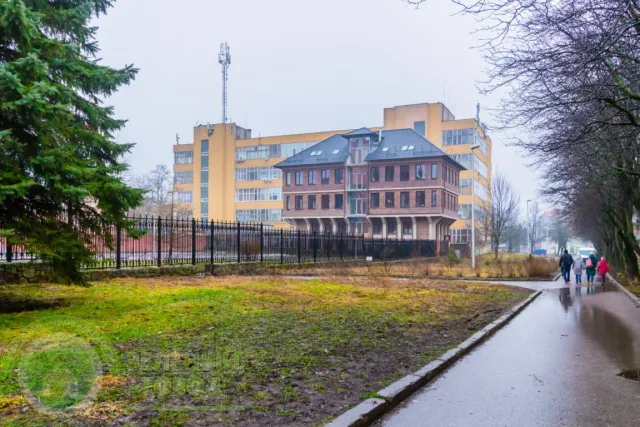 2-комнатная квартира 43 кв. м Калининград, Красноармейская улица,27