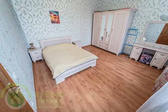 4-комнатная квартира 108 кв. м Калининград, Краснодонская улица,8