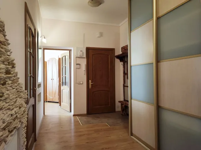 2-комнатная квартира 61 кв. м Зеленоградск, улица Марины Расковой,21