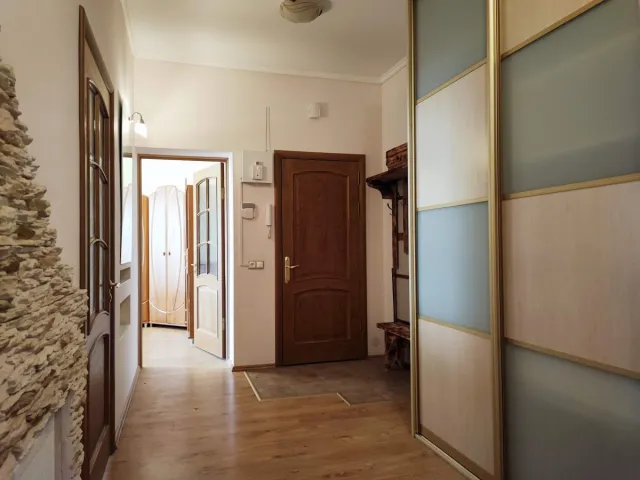 2-комнатная квартира 61 кв. м Зеленоградск, улица Марины Расковой,21