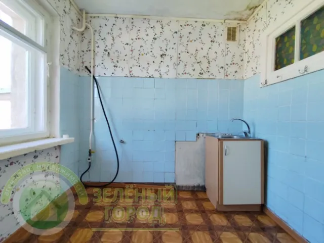2-комнатная квартира 43 кв. м Пионерский, Флотская улица,12