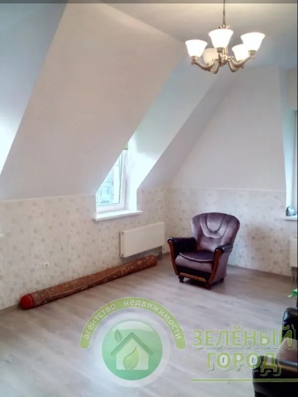 2-комнатная квартира 63 кв. м Пионерский, Комсомольская улица,11