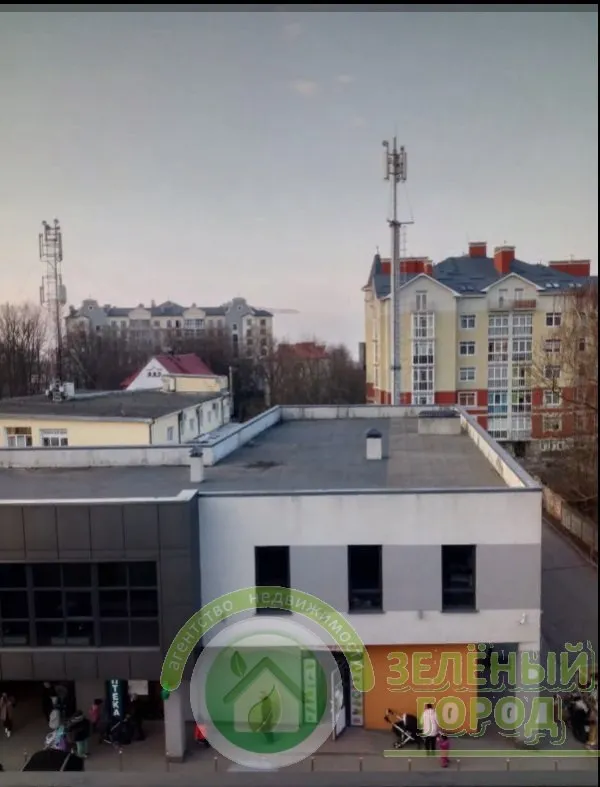 2-комнатная квартира 63 кв. м Пионерский, Комсомольская улица,11