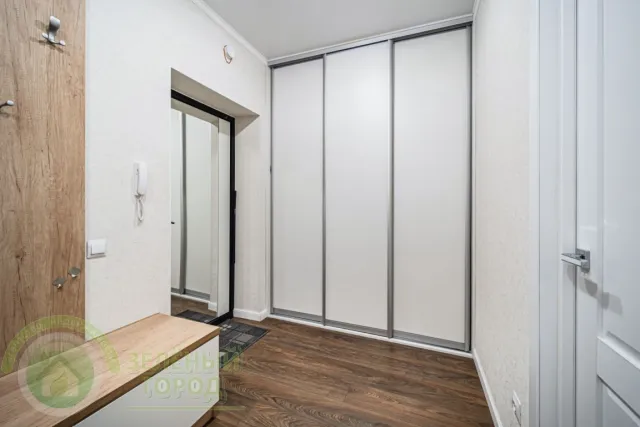 1-комнатная квартира 41 кв. м Калининград, Кипарисовая улица,4