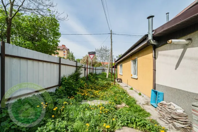 3-комнатная квартира 67 кв. м Пионерский, улица Рензаева,10