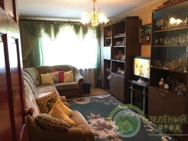 3-комнатная квартира 38 кв. м поселок Зелёный Гай, Молодёжная улица