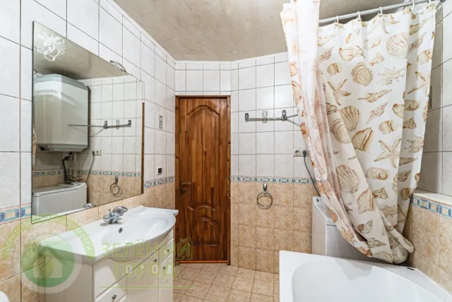 3-комнатная квартира 62 кв. м Зеленоградск, улица Сибирякова,17