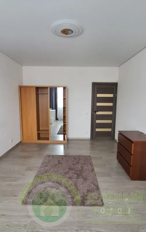 2-комнатная квартира 65 кв. м Пионерский, улица Генерала Ракова,2