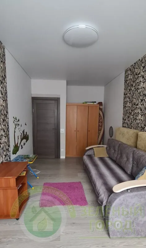 2-комнатная квартира 65 кв. м Пионерский, улица Генерала Ракова,2