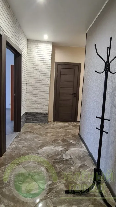 2-комнатная квартира 65 кв. м Пионерский, улица Генерала Ракова,2
