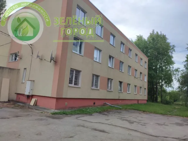 2-комнатная квартира 36 кв. м посёлок Каменка, Заводская улица,3