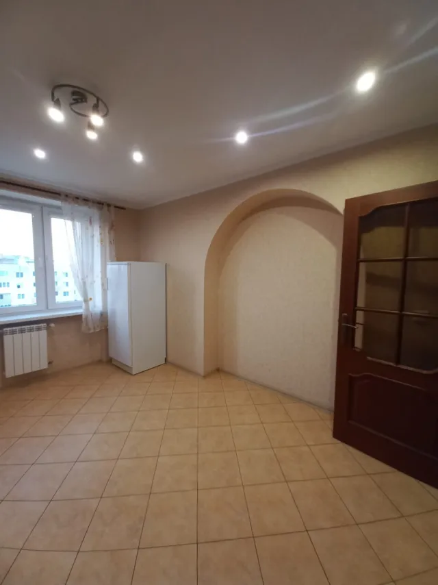 3-комнатная квартира 96 кв. м Калининград, улица Еловая Аллея,63А