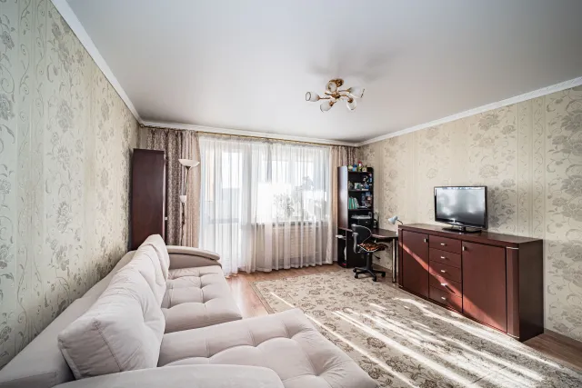 1-комнатная квартира 39 кв. м Калининград, Клиническая улица,10