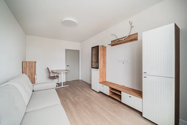 2-комнатная квартира 64 кв. м Калининград, аллея Знаний,3