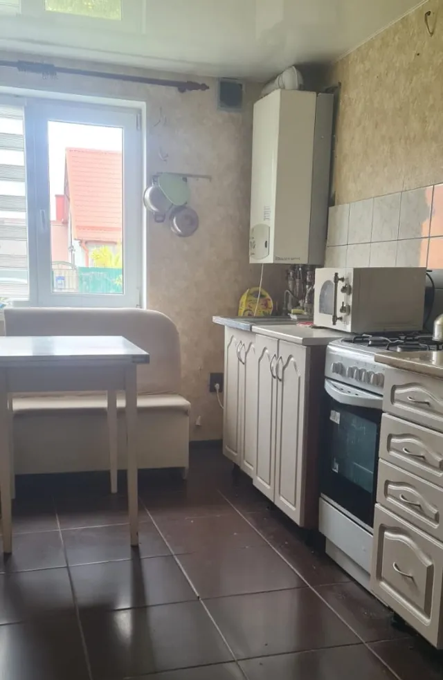 3-комнатная квартира 75 кв. м Пионерский, улица Стрелецкого,8