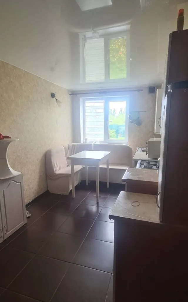 3-комнатная квартира 75 кв. м Пионерский, улица Стрелецкого,8
