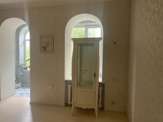 3-комнатная квартира 97 кв. м Калининград, Красная улица,7