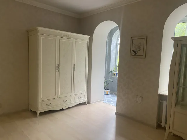 3-комнатная квартира 97 кв. м Калининград, Красная улица,7