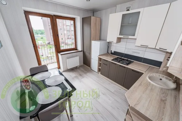 1-комнатная квартира 37.2 кв. м Пионерский, Рабочая улица,46