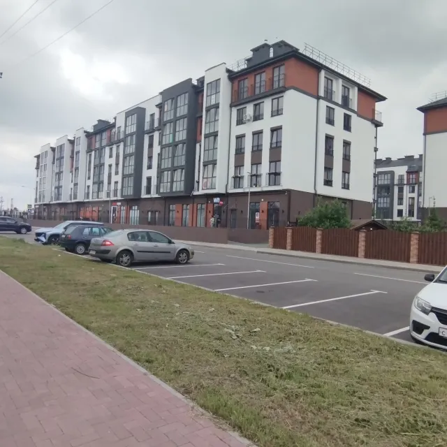 3-комнатная квартира 74 кв. м Гурьевск, Лазурная улица,18