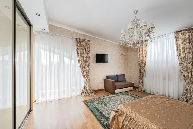 2-комнатная квартира 90.5 кв. м Светлогорск, Аптечная улица,1