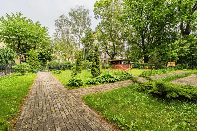 2-комнатная квартира 61.4 кв. м Пионерский, Парковая улица,2