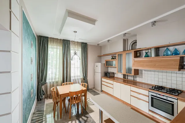 2-комнатная квартира 69.9 кв. м Светлогорск, переулок Гагарина,3