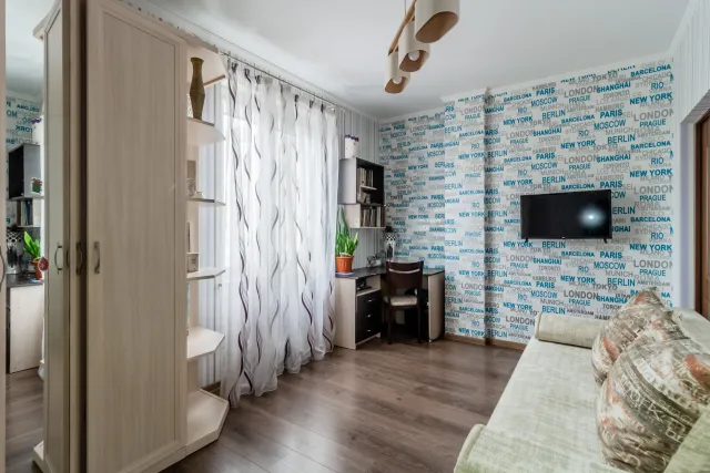 3-комнатная квартира 76 кв. м Калининград, улица Олега Кошевого,13
