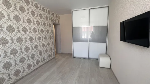3-комнатная квартира 70.4 кв. м Светлогорск, Цветочная улица,1