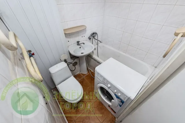 2-комнатная квартира 42.3 кв. м Пионерский, Южная улица,10