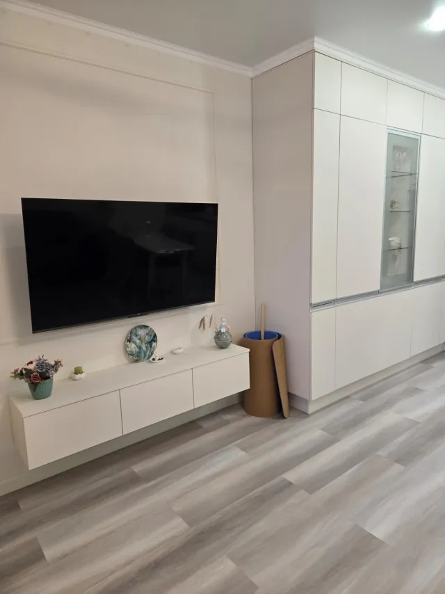 1- комнатные апартаменты 47.2 кв. м Зеленоградск, улица Гагарина,61