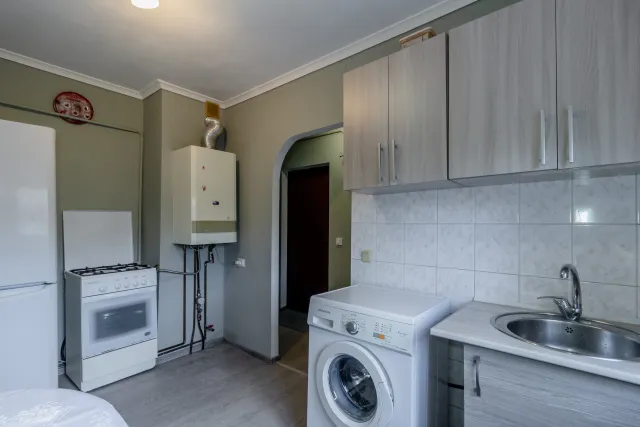 2-комнатная квартира 29.2 кв. м Калининград, улица Маршала Борзова,93