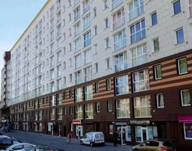 1-комнатная квартира 40 кв. м Калининград, улица Юрия Гагарина,16Б