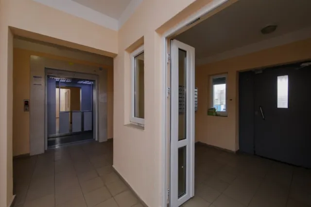 2-комнатная квартира 60 кв. м Калининград, Елизаветинская улица,5